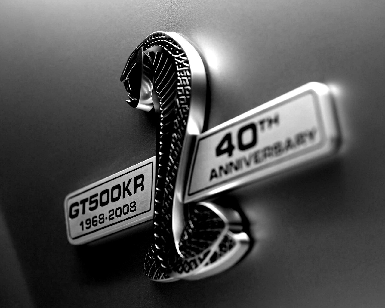 Шильдик Ford Mustang Shelby обои