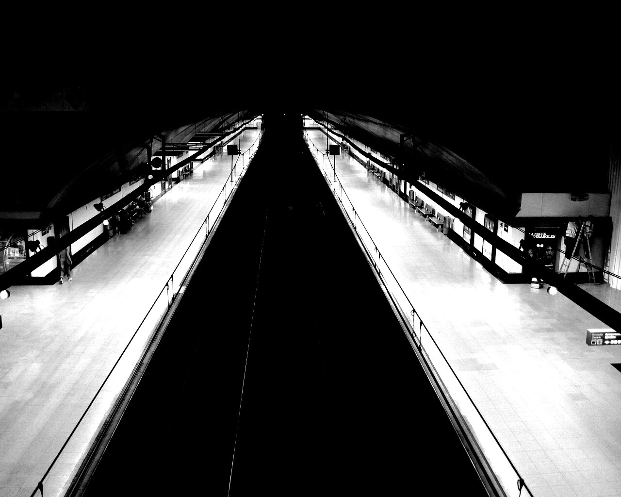 Станция метро обои