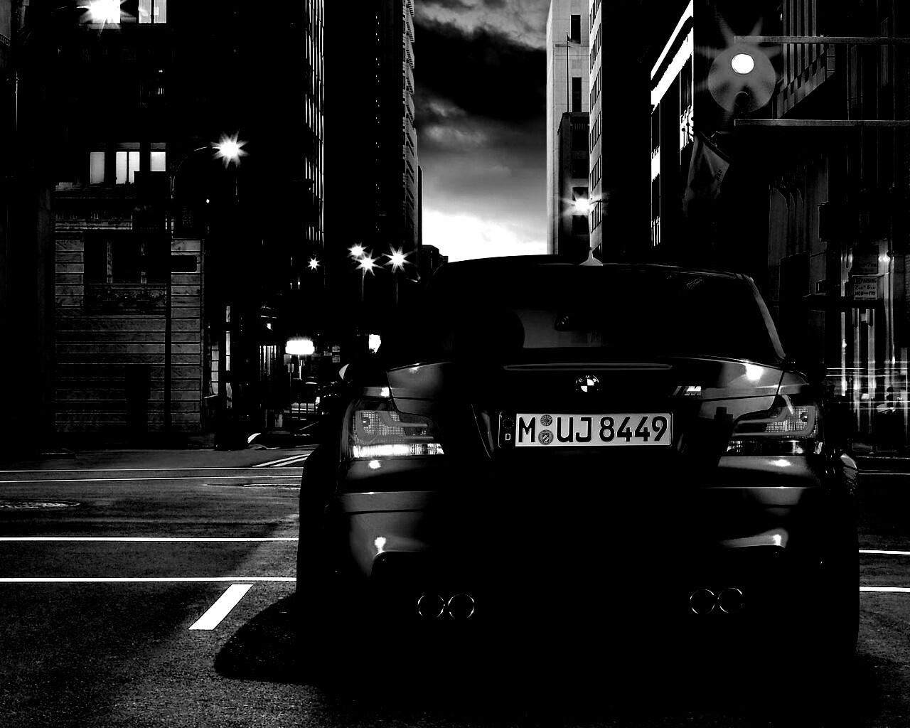 BMW M1 на улицах города обои