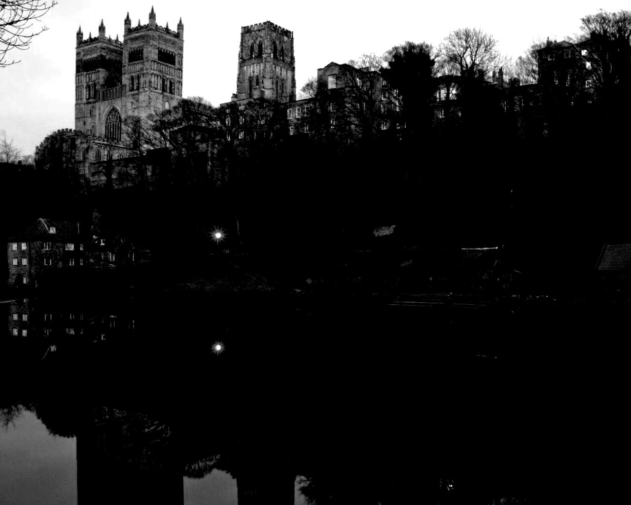 Даремский замок весной обои