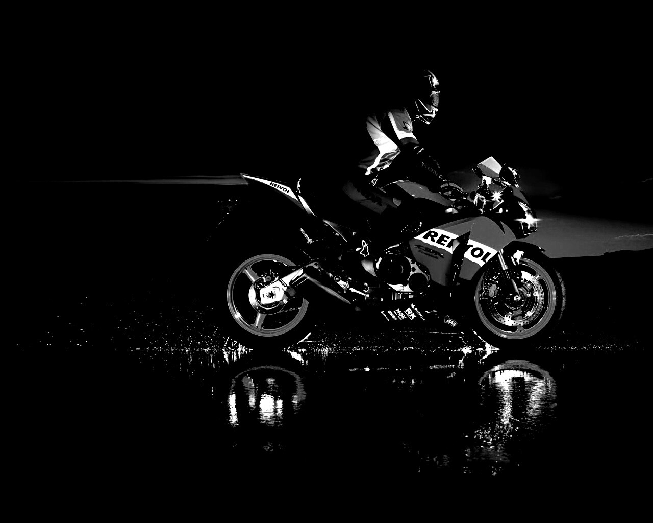 Honda CBR1000R обои