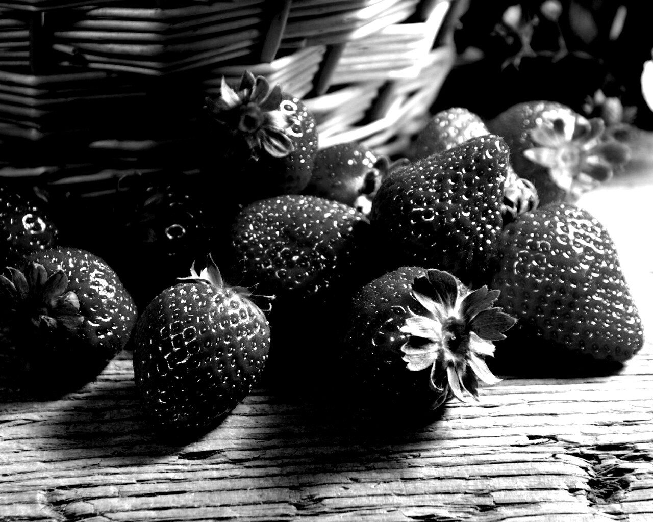 Клубничка обои