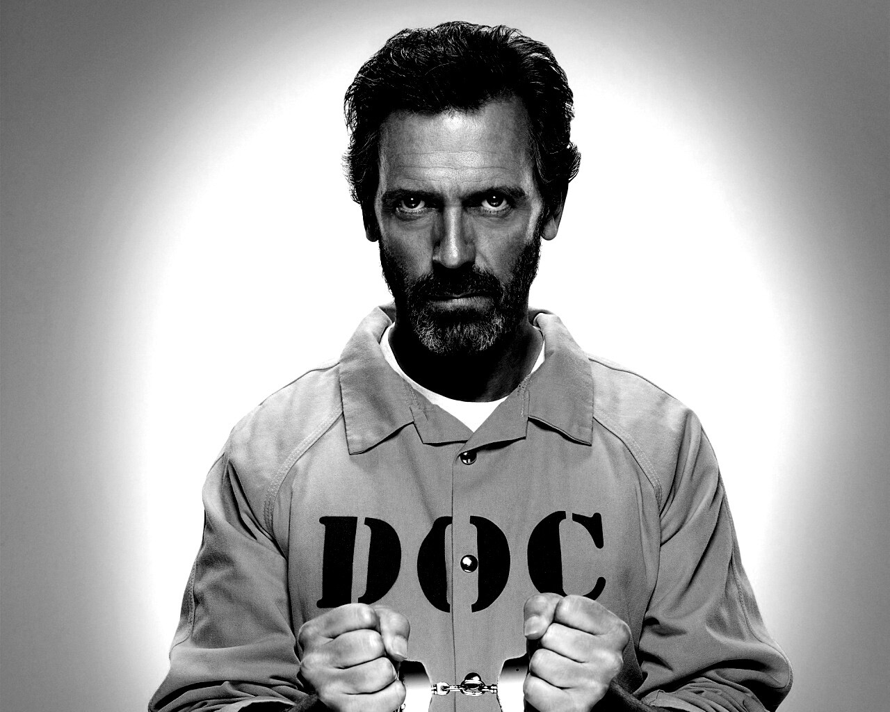 Хаус в наручниках обои