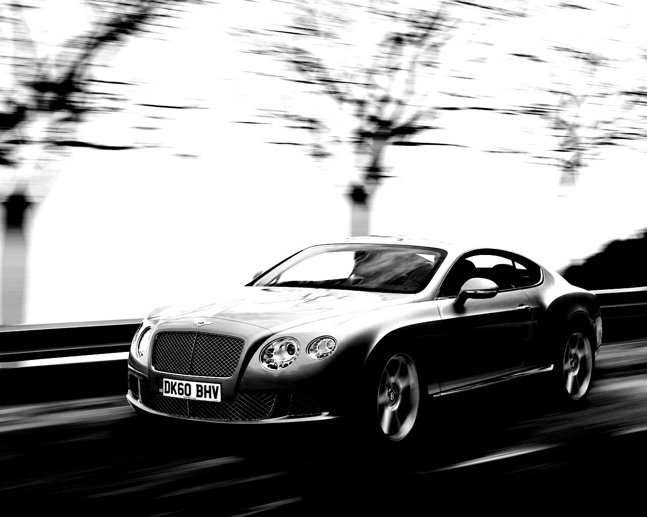 Bentley седан обои