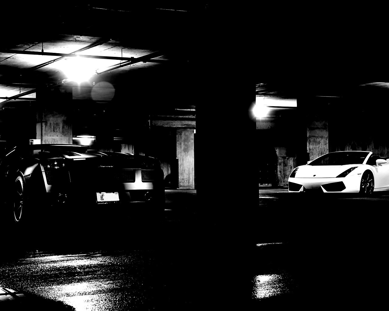 Ламборджини на подземной парковке обои