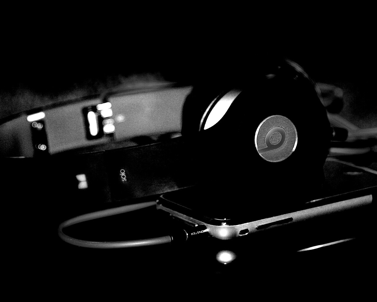 Наушники Beats Audio обои