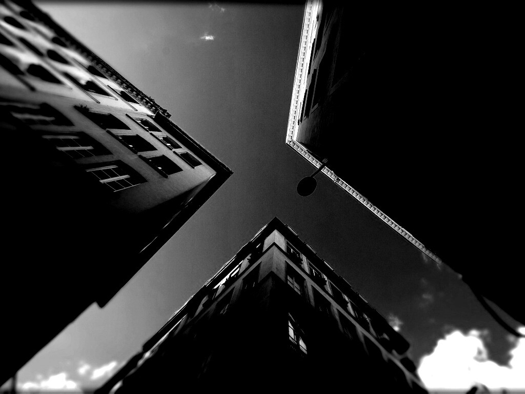 Три дома обои