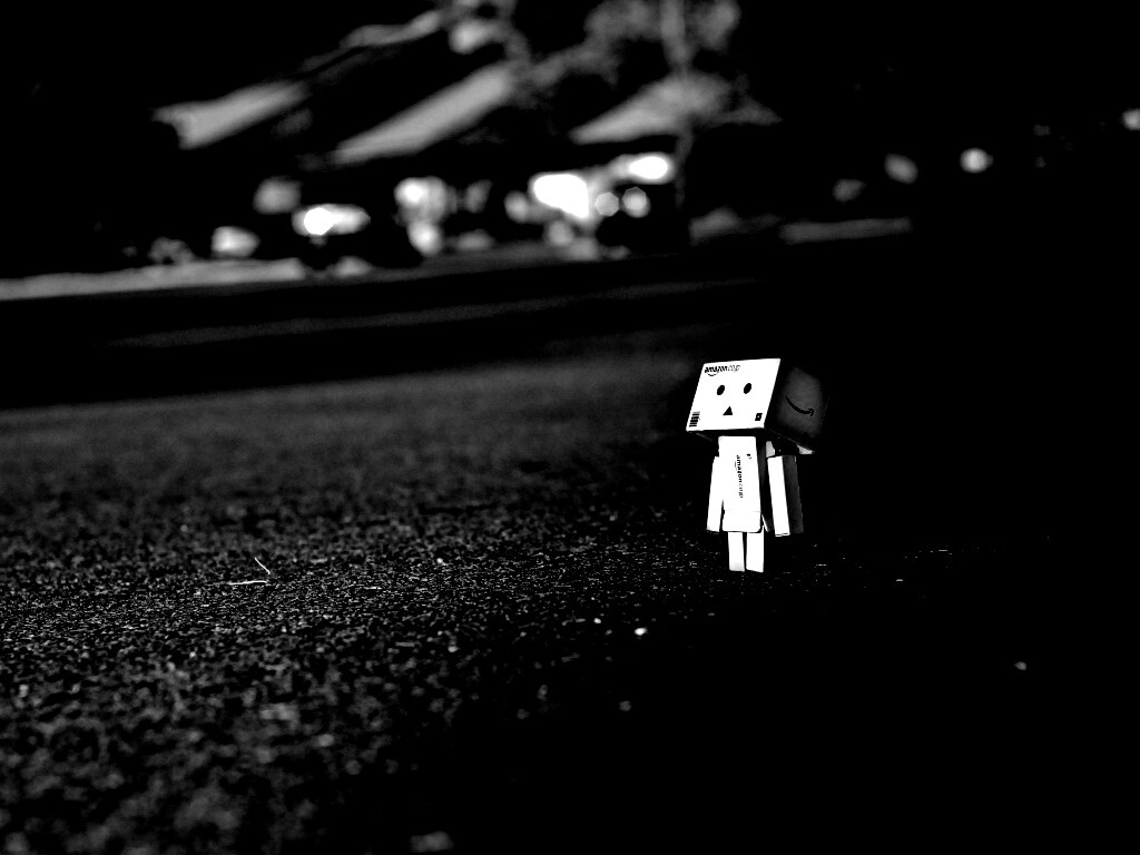 Данбо смотрит вверх обои