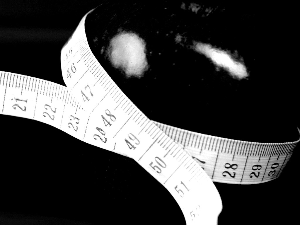 Диаметр яблока обои