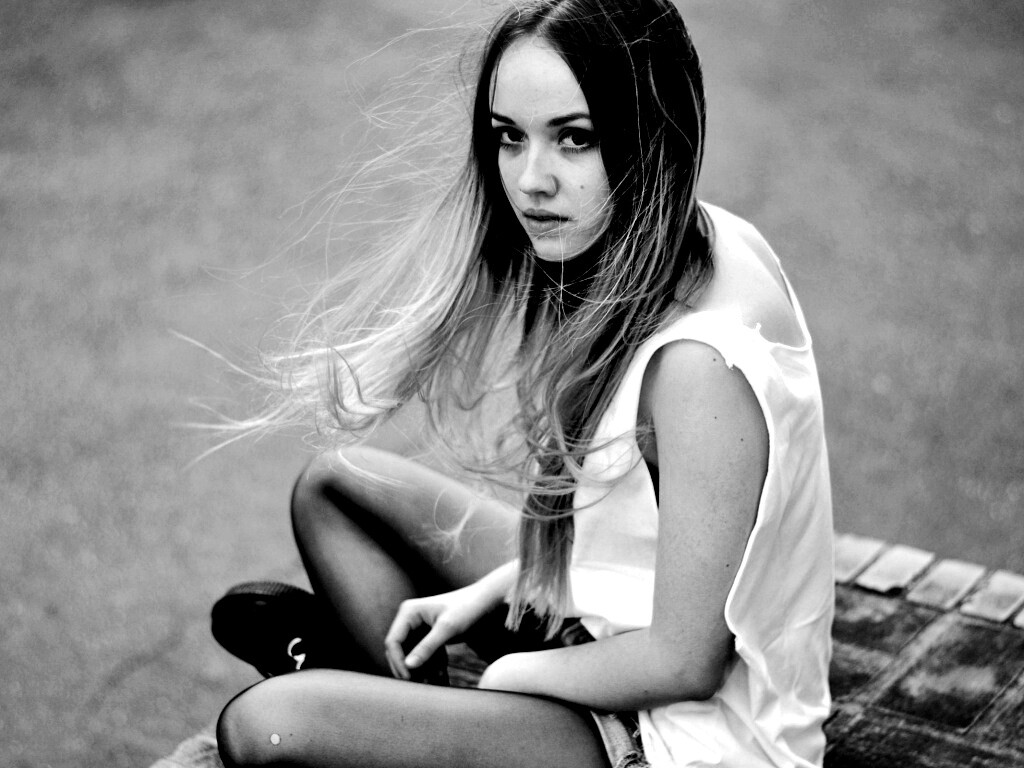 Девушка в образе модели обои