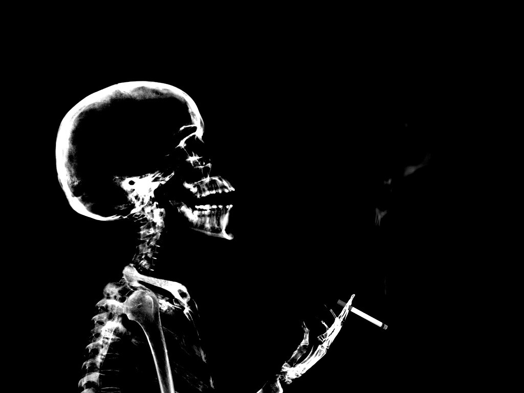 Смертельное курение обои