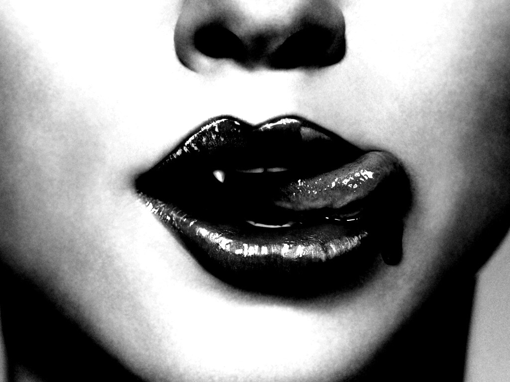 Вампир обои