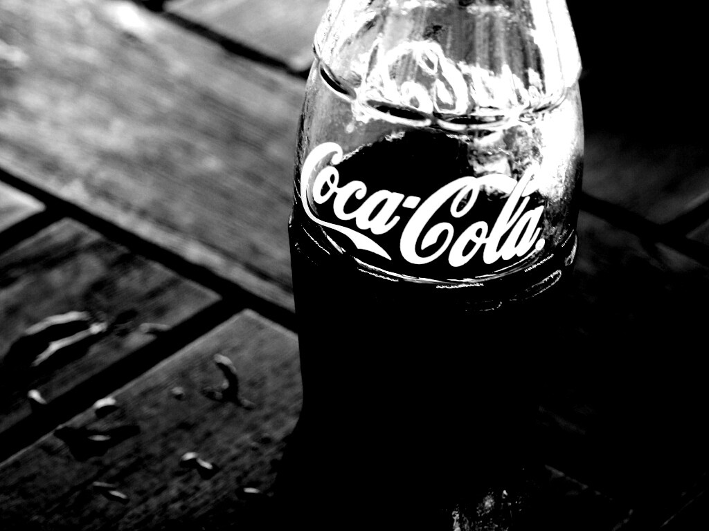 Бутылка Coca-Cola обои