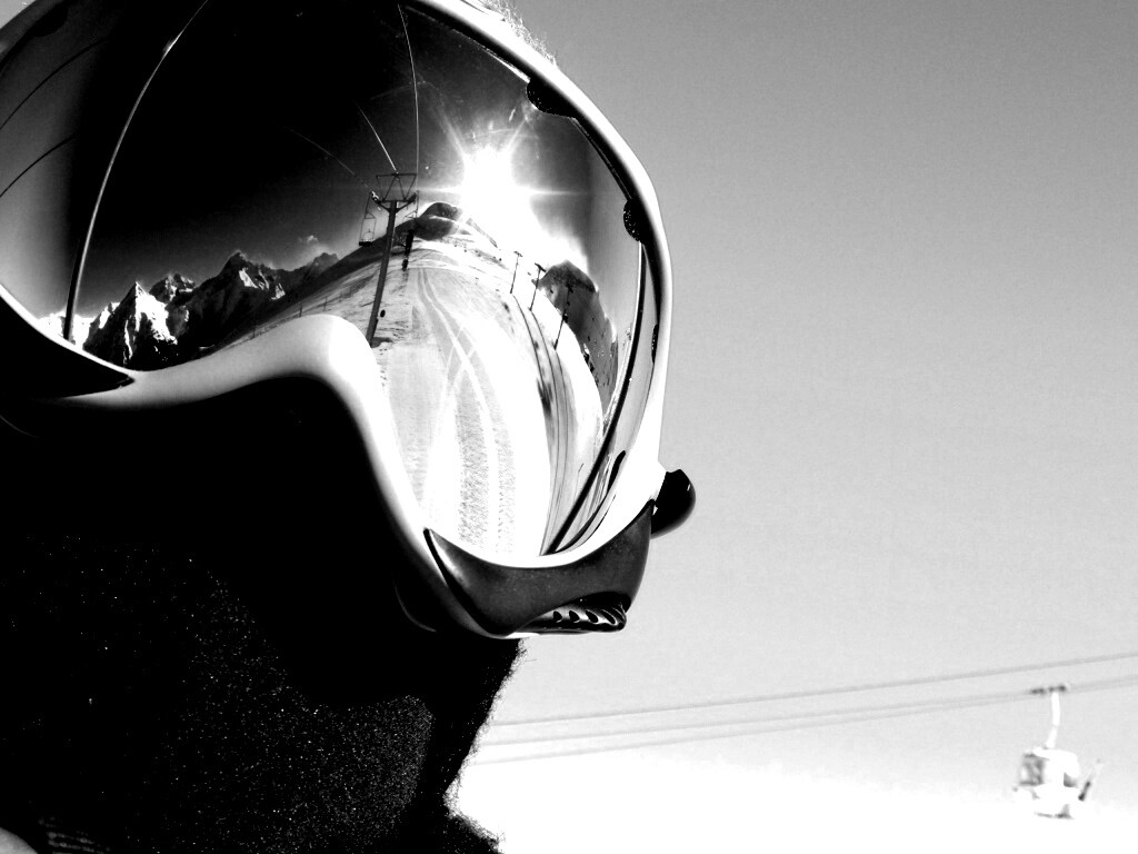 Маска сноубордиста обои