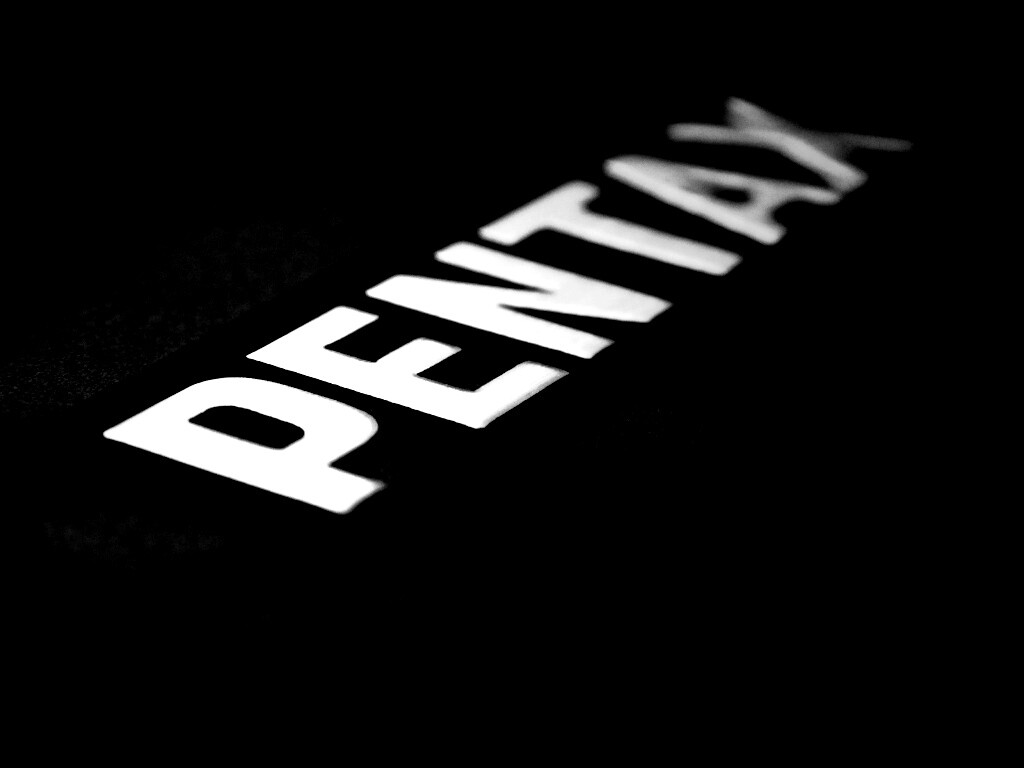 Фотоаппарат пентакс лого обои