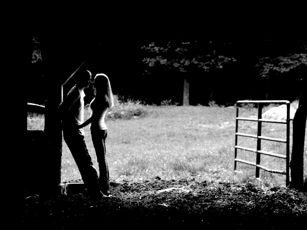 Любовь на природе обои