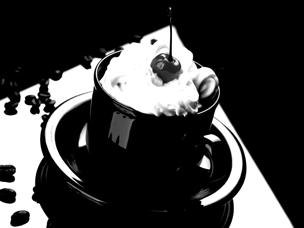 Вишня в креме обои