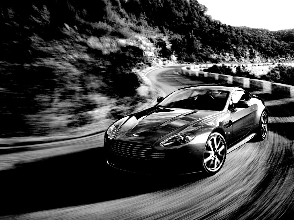 Синий Aston Martin обои