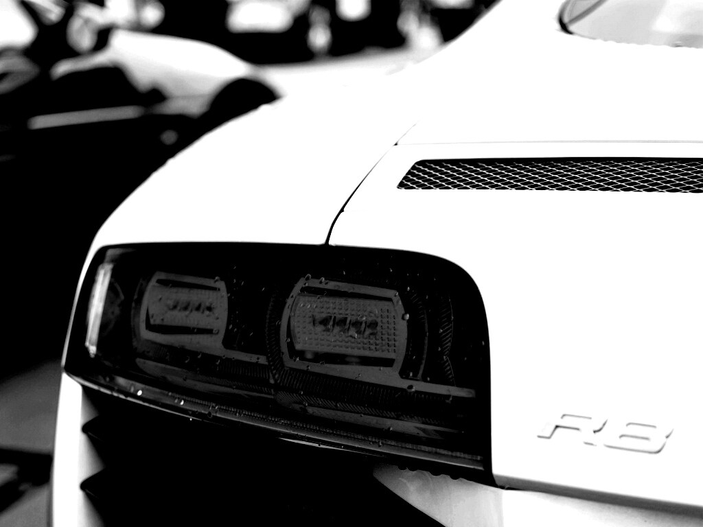 Задняя фара Audi R8 обои