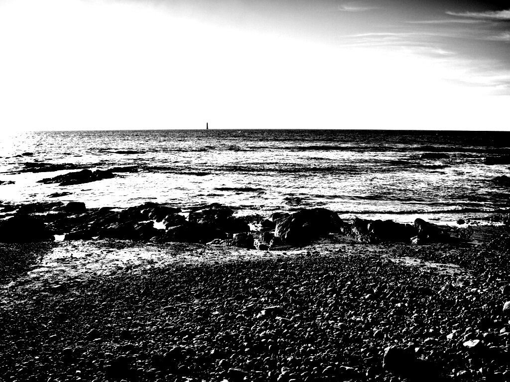Чёрно-белое фото побережья обои