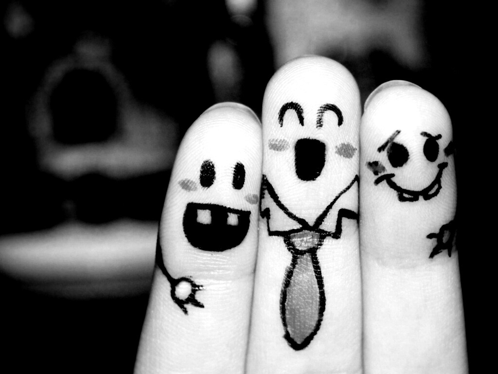 Пальцы-друзья обои