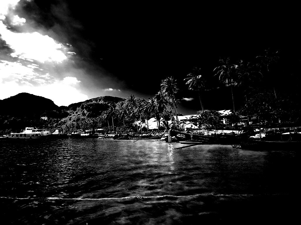 Призрачный пляж обои