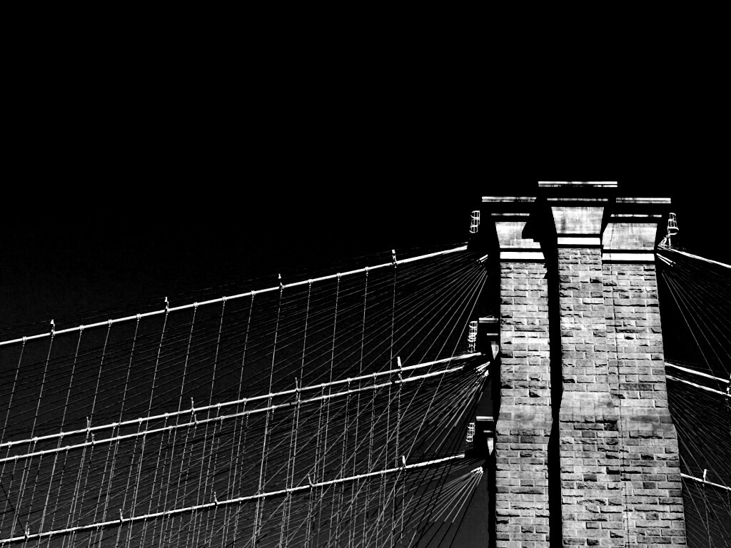 Одна из арок Бруклинского Моста обои