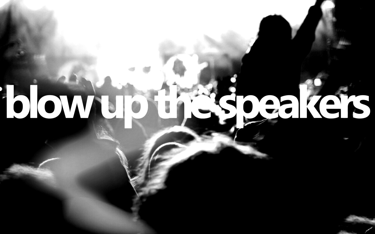 Blow up the speakers обои