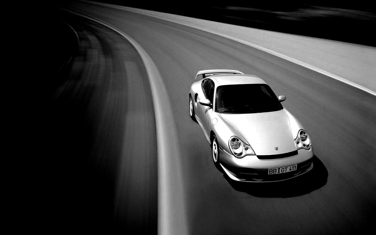 Порше на треке обои