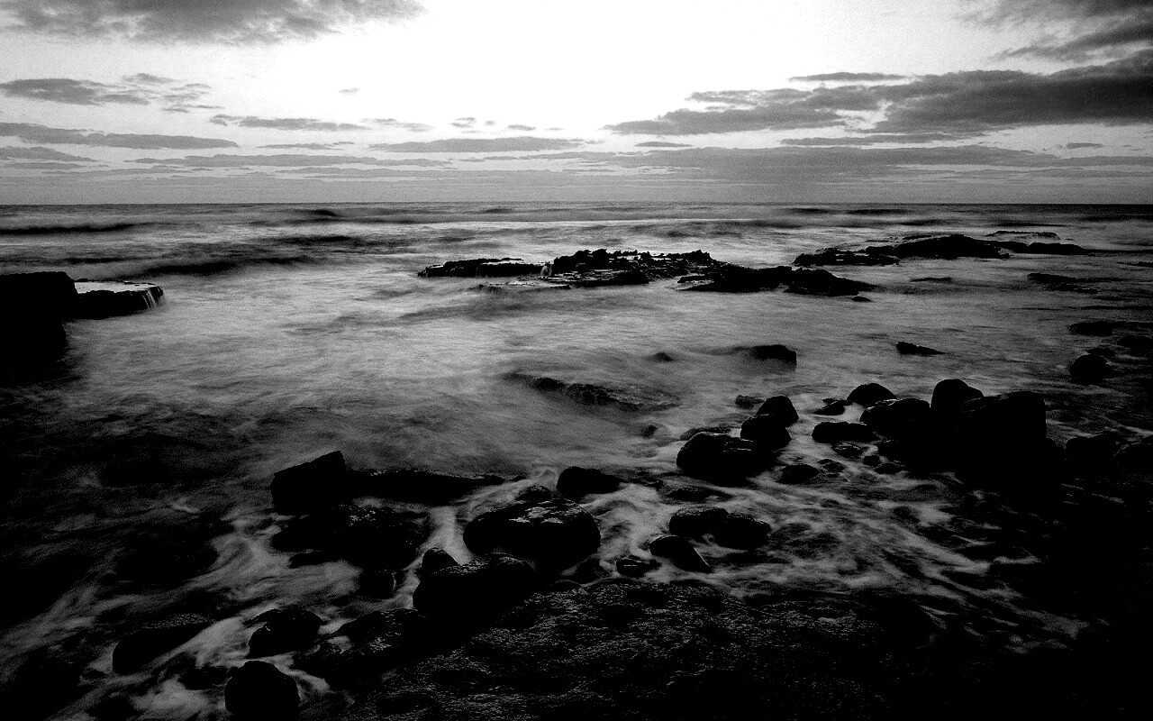 Каменистая отмель обои