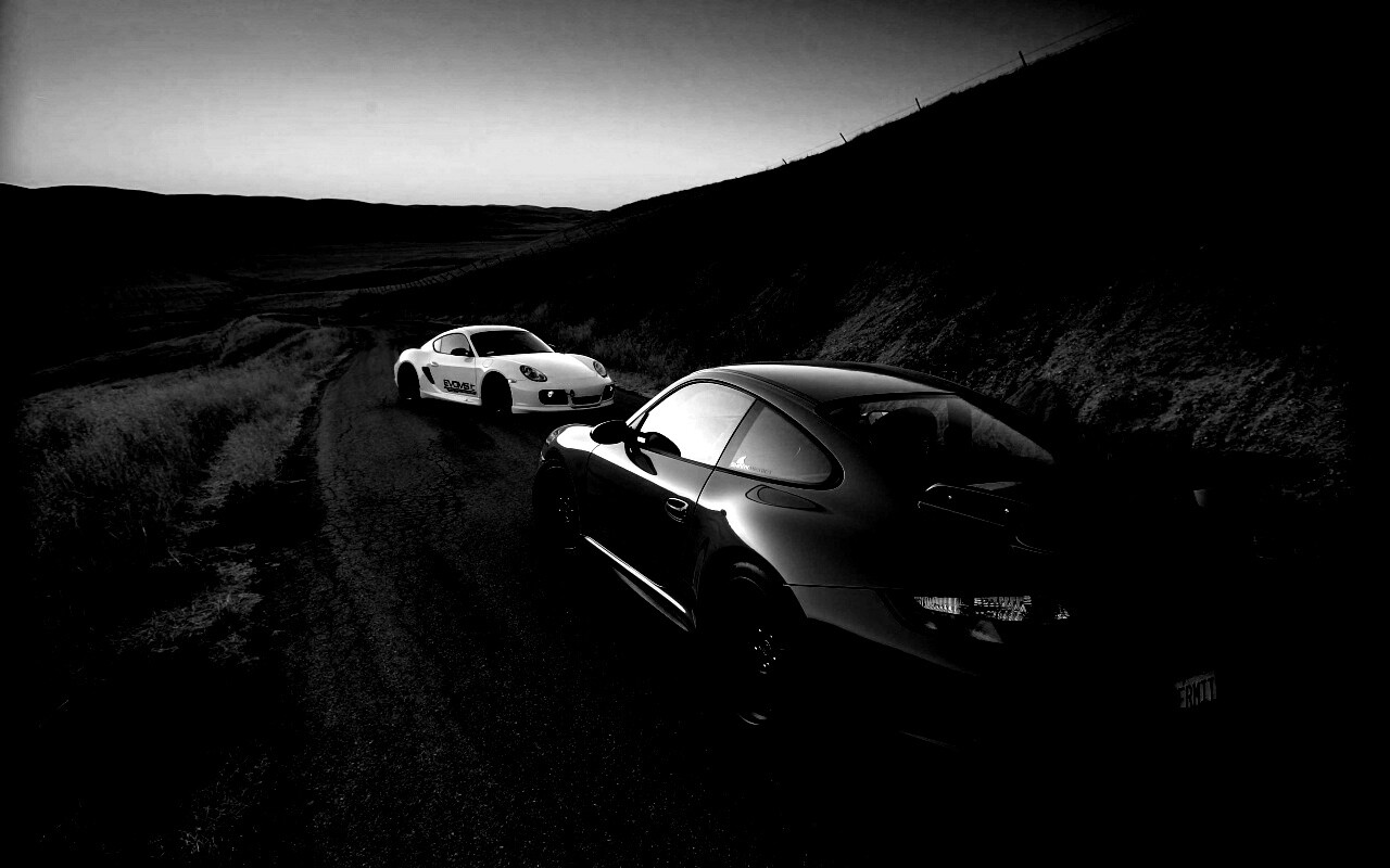Два порша на горной дороге обои