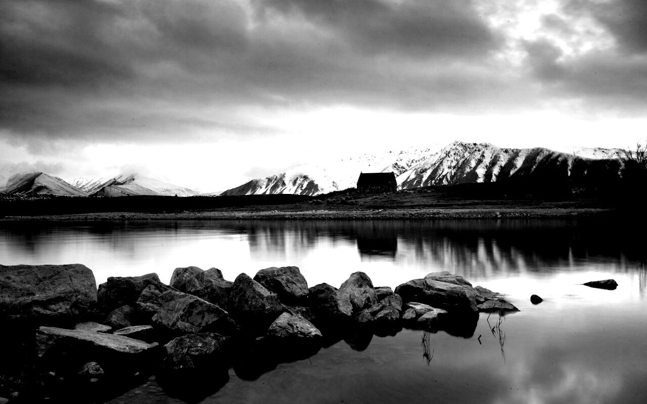 Домик на озере обои