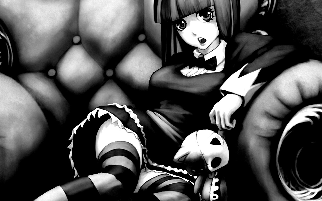 Девочка с куклой котенка обои