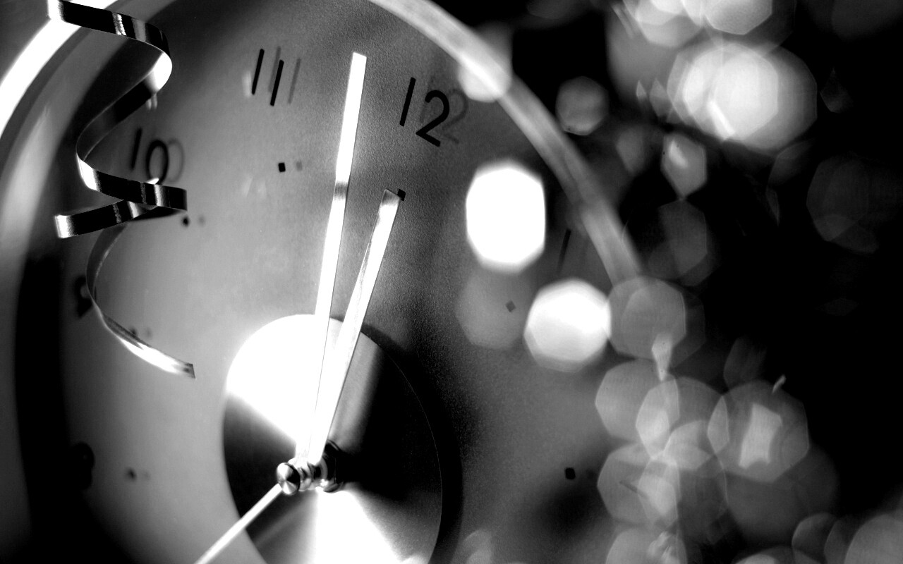 Часы в ожидании нового года обои