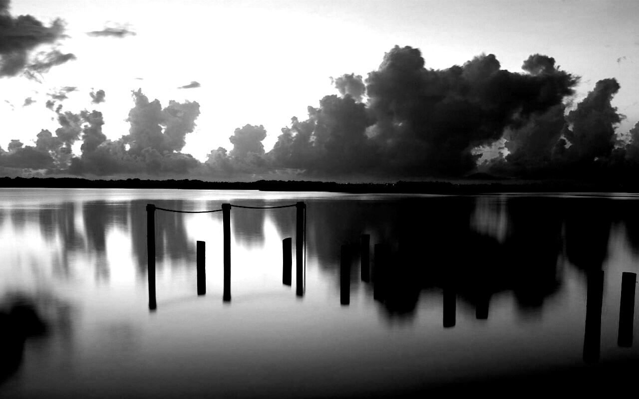 Остров вдалеке обои