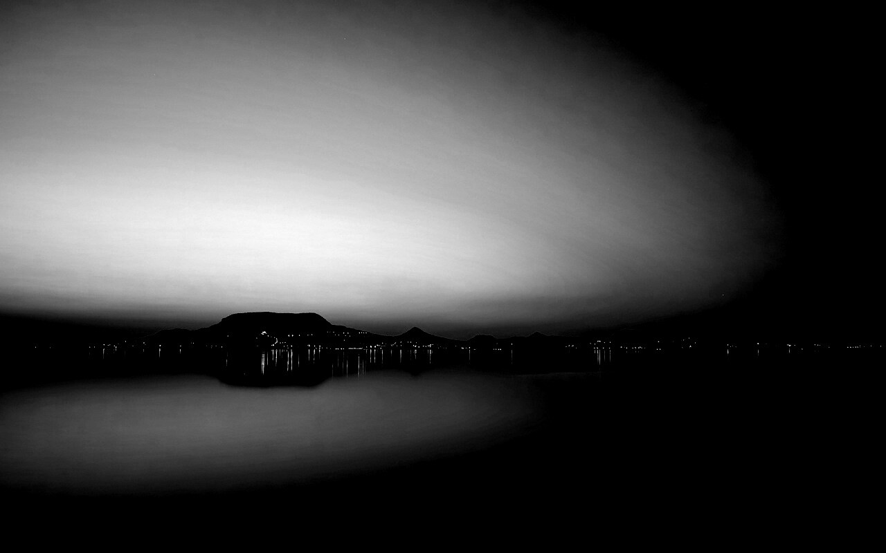 Город на том берегу обои