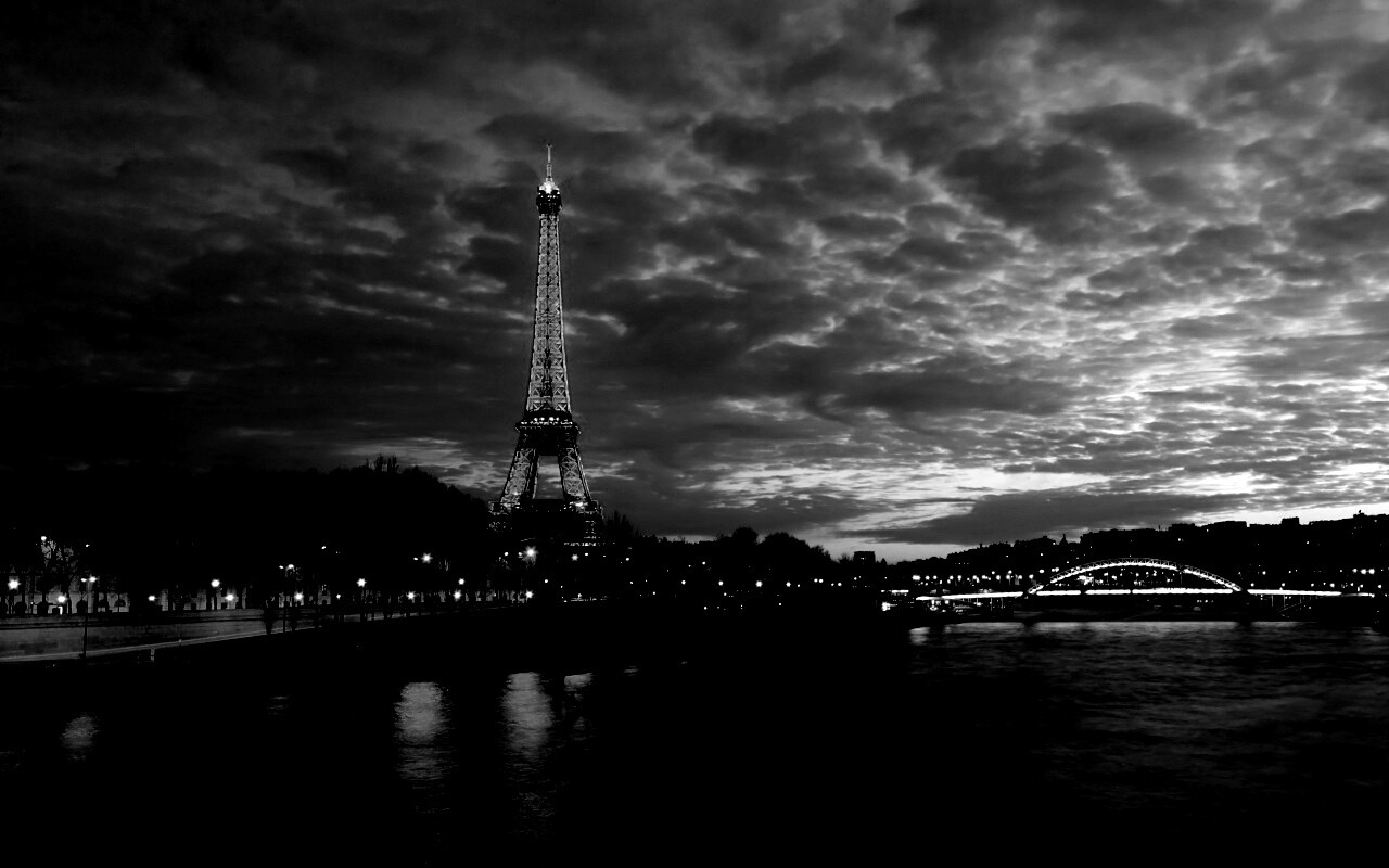 Эйфелева башня в Париже обои