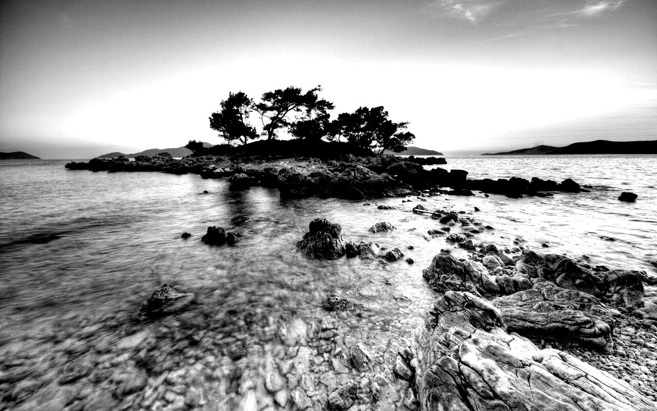 Каменный остров обои