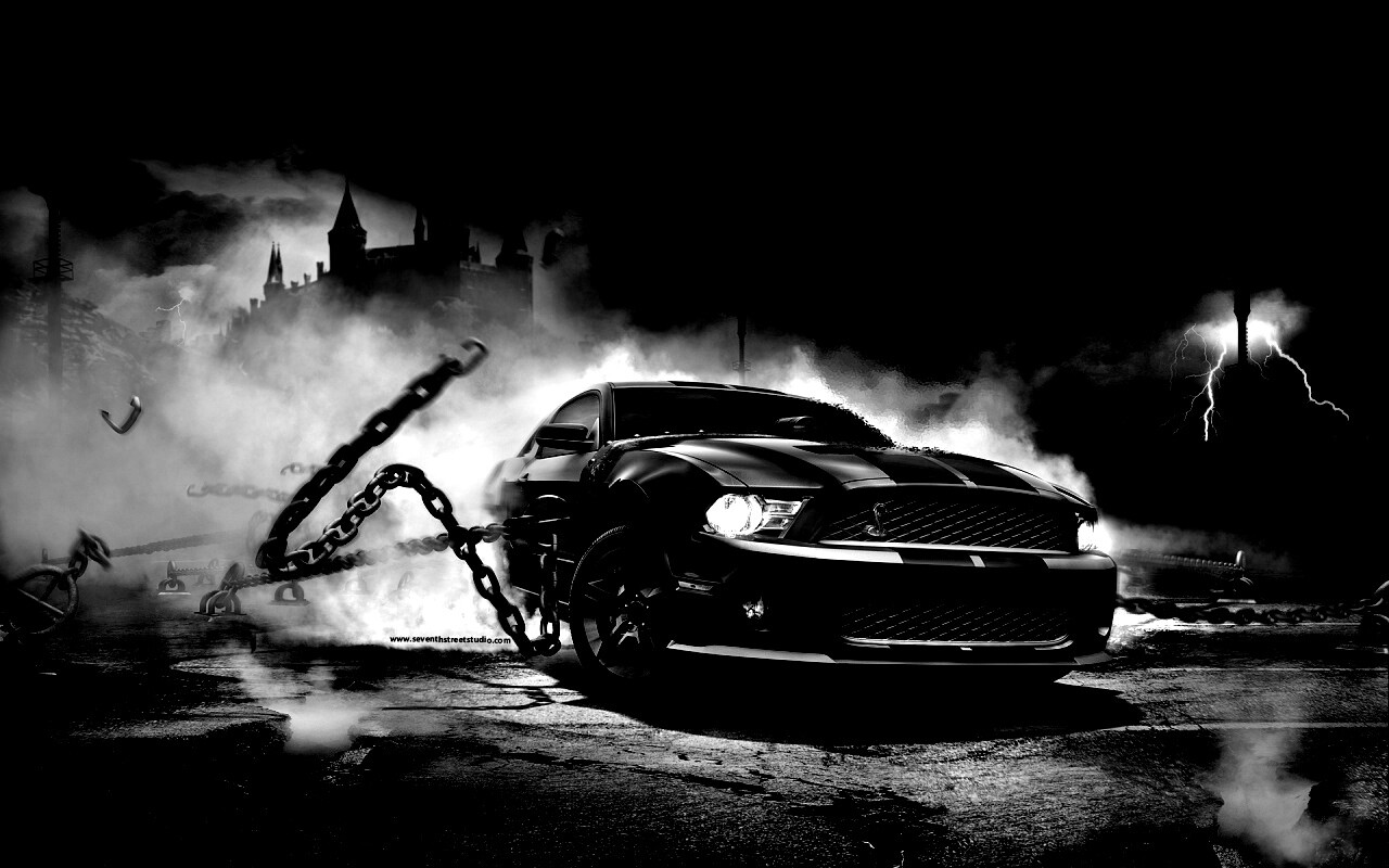 Ford Mustang рвёт цепи обои