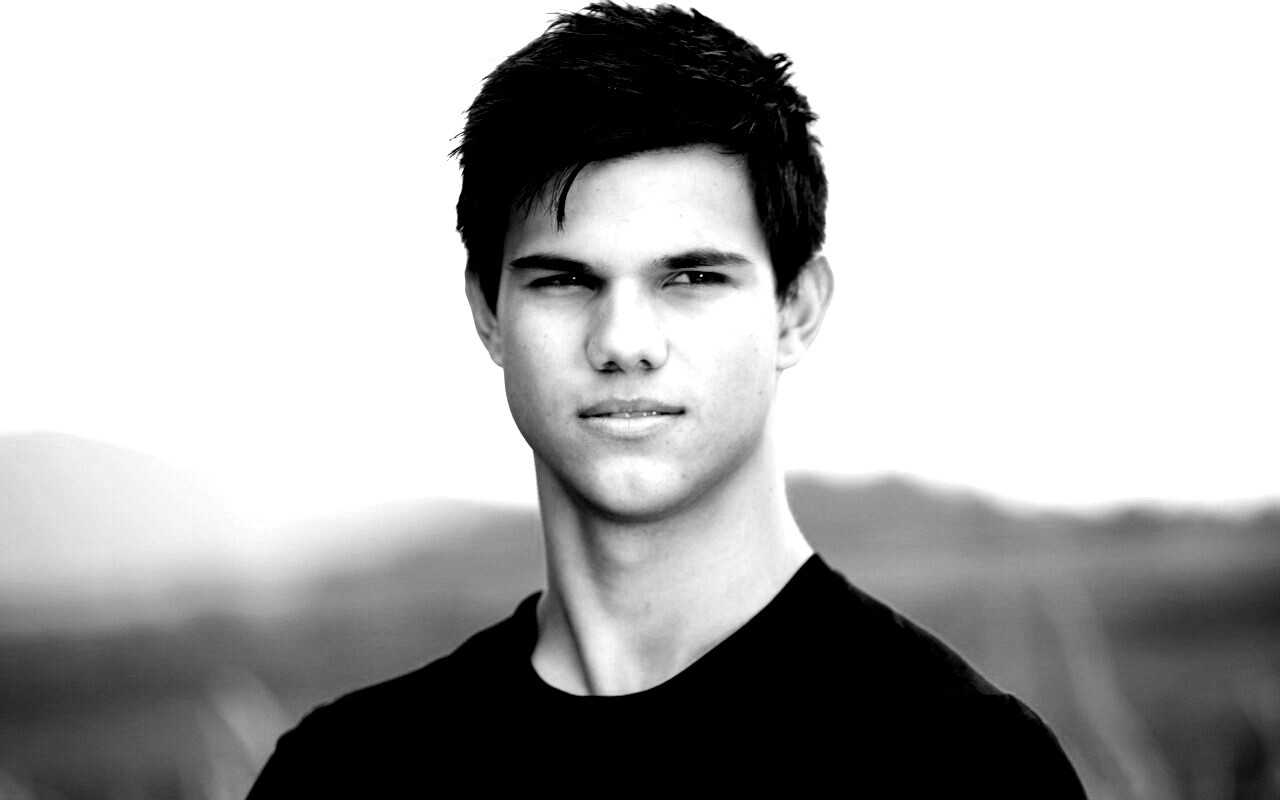 Тайлор Лотнер обои