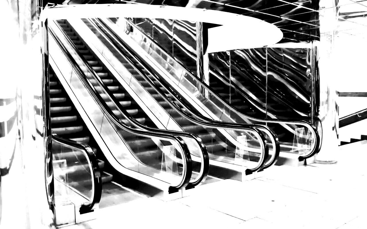 Современный эскалатор обои