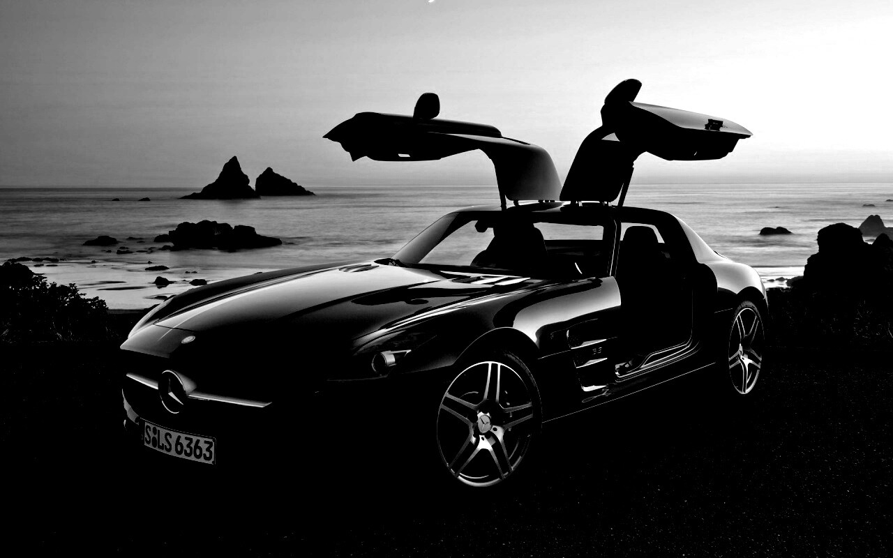Мерседес на побережье обои