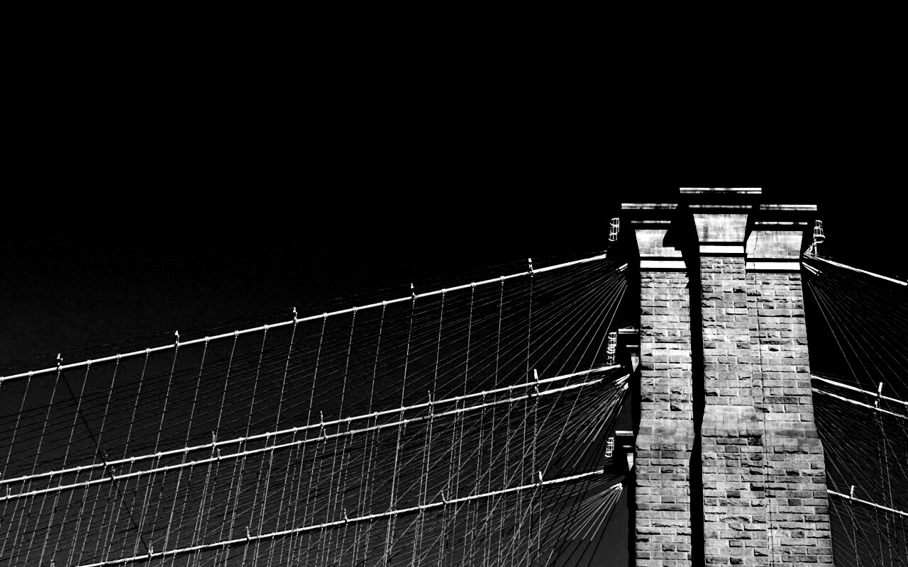 Одна из арок Бруклинского Моста обои