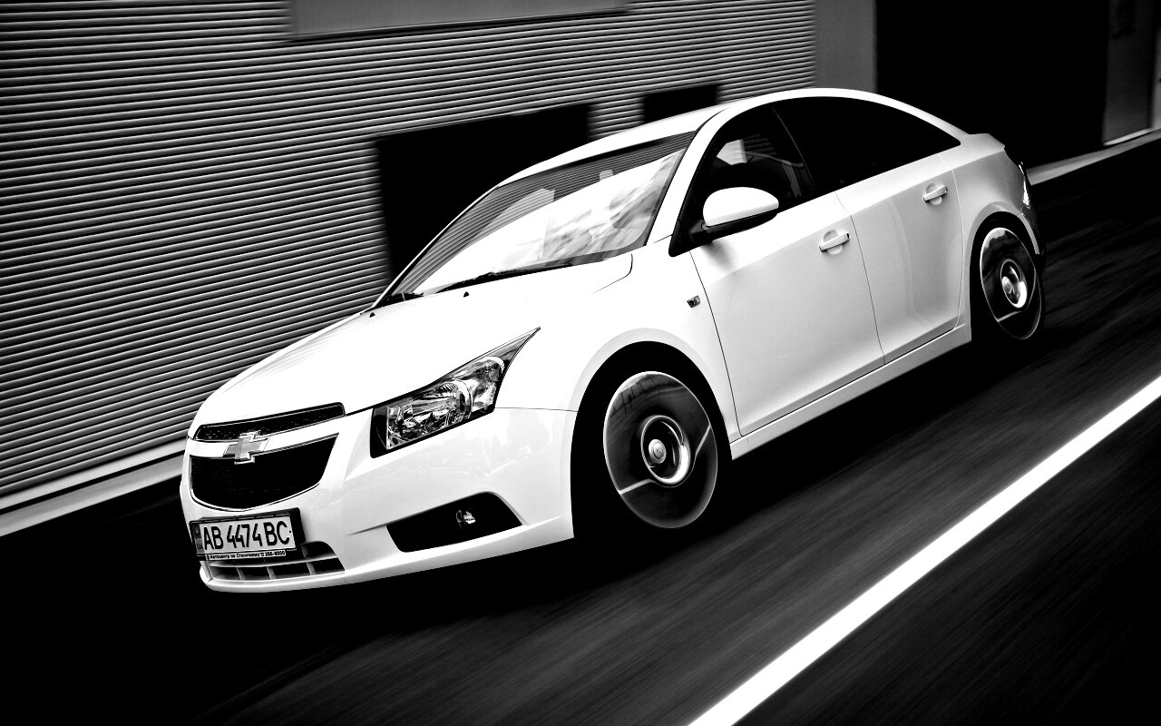 Chevrolet Круз белый седан обои