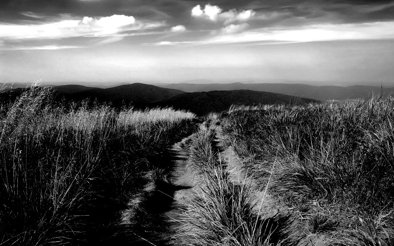 Дорога высоко в горах обои