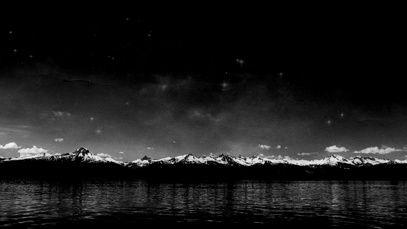 Горы за морем обои