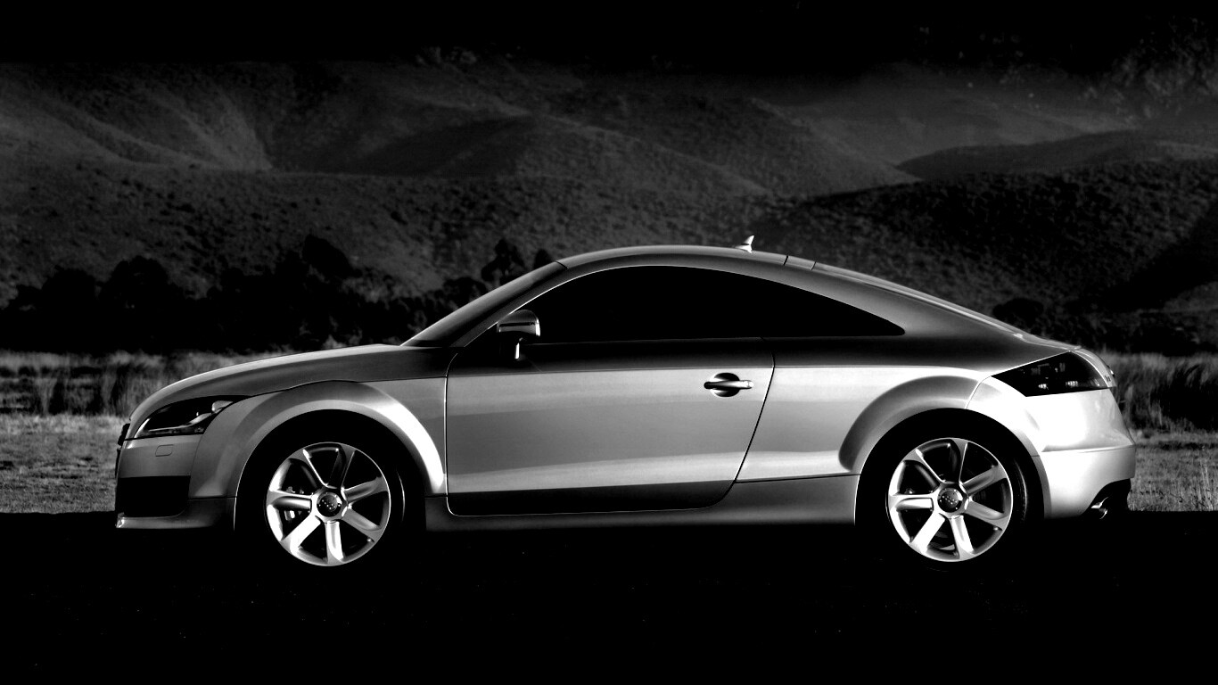 Трехдверный ауди обои