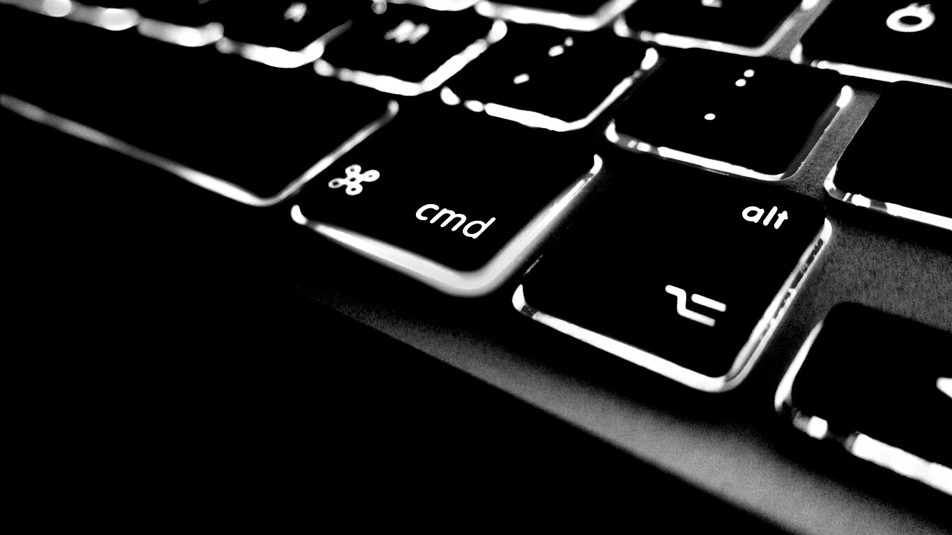 Разноцветная клава макбука обои