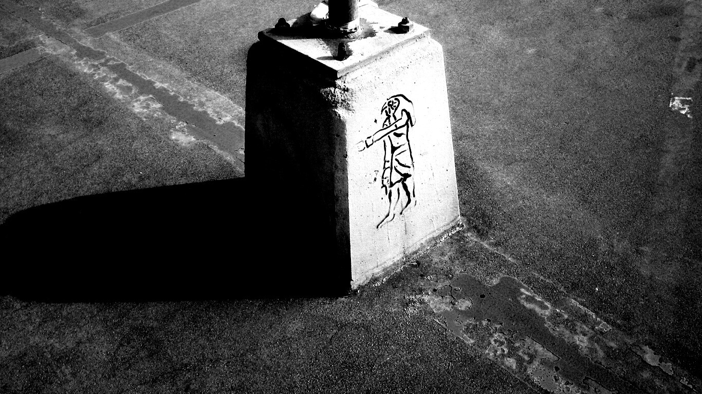 Египетские иероглифы на столбе обои