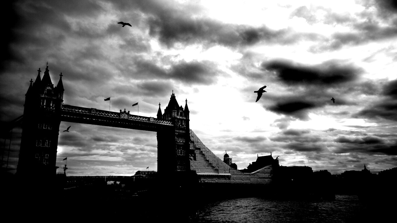 Tower Brigde на реконструкции обои